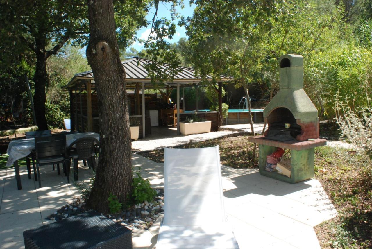 Villa Terre Neuve Signes Luaran gambar