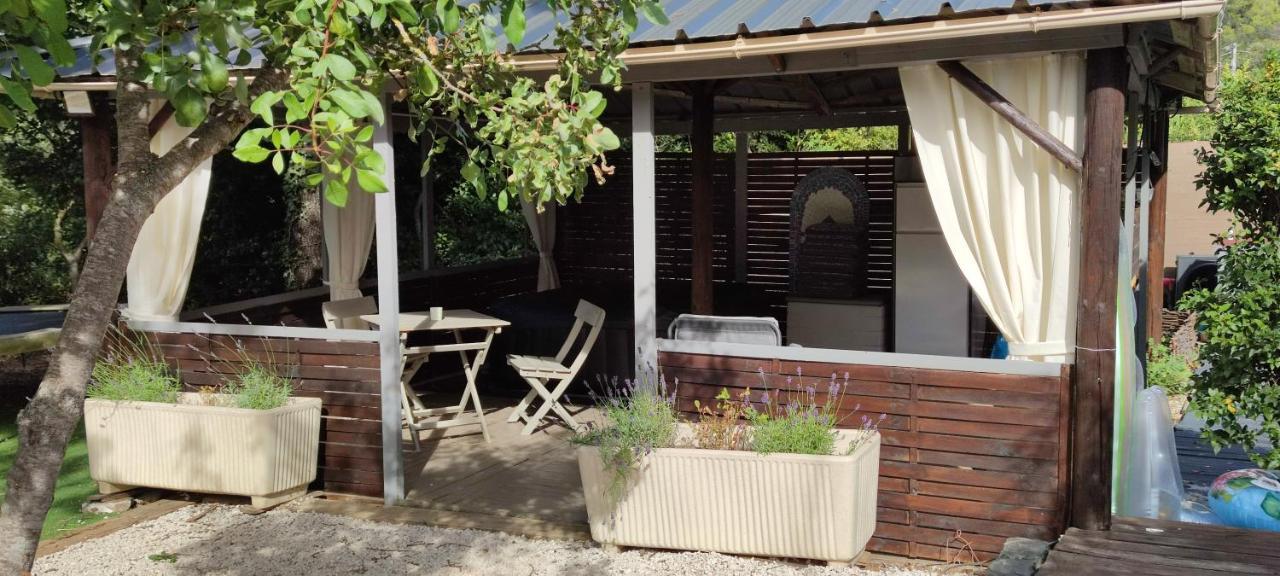 Villa Terre Neuve Signes Luaran gambar