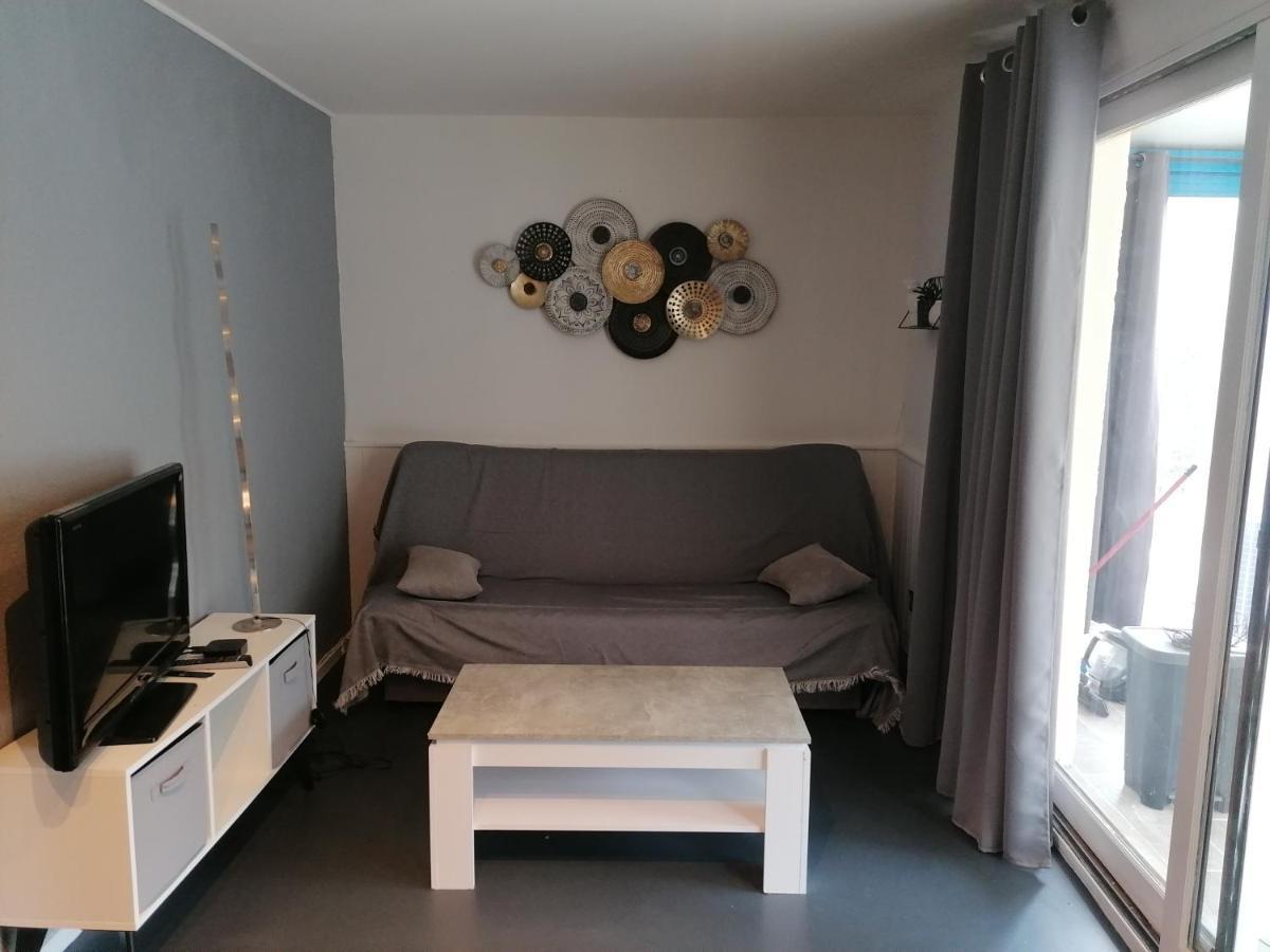 Villa Terre Neuve Signes Luaran gambar
