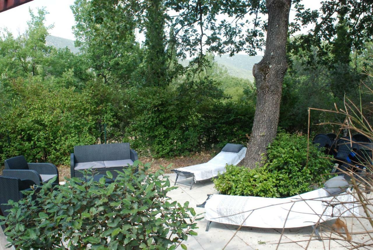 Villa Terre Neuve Signes Luaran gambar